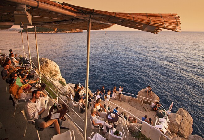 Sunset Lounges & Terraces